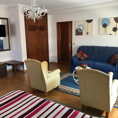 Hostal Juan Rosal Zewnętrze zdjęcie