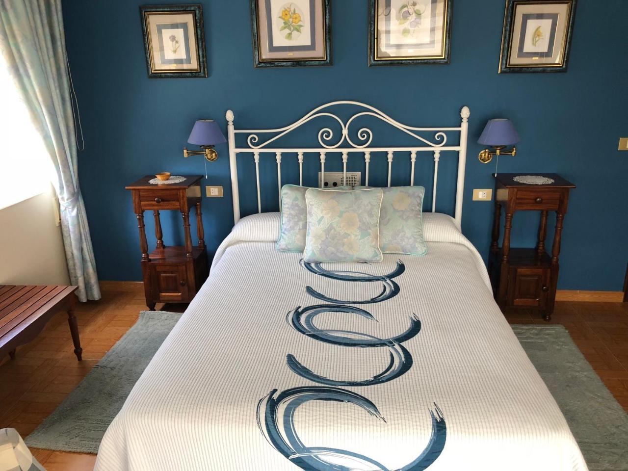 Hostal Juan Rosal Zewnętrze zdjęcie