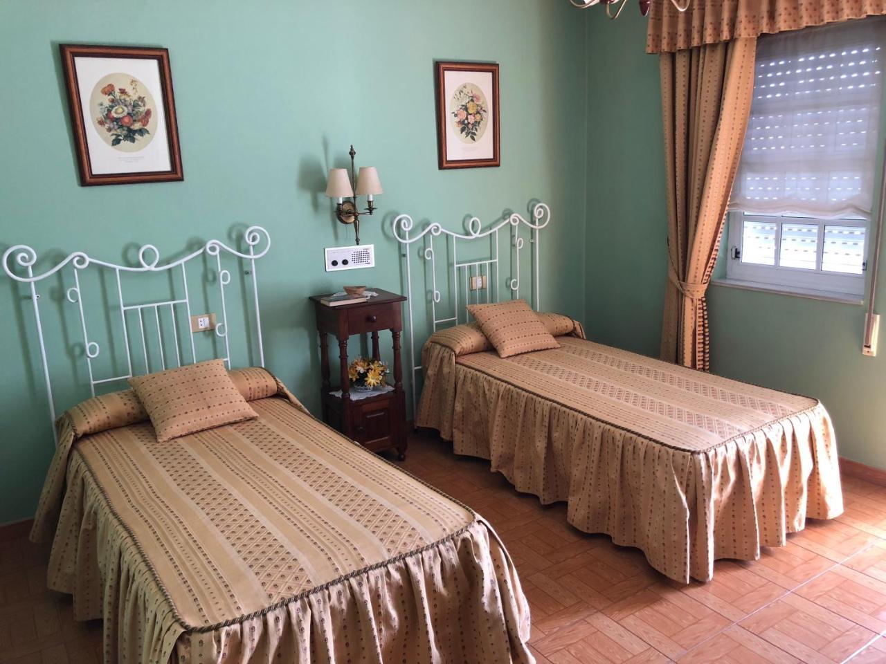 Hostal Juan Rosal Zewnętrze zdjęcie
