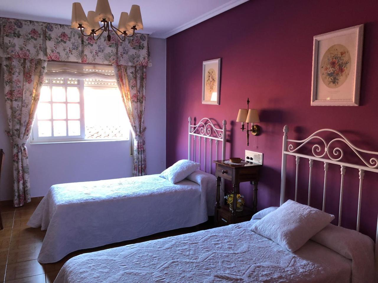 Hostal Juan Rosal Zewnętrze zdjęcie